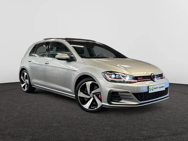 VOLKSWAGEN Golf VII GTI (2019) — foto 21 van 23