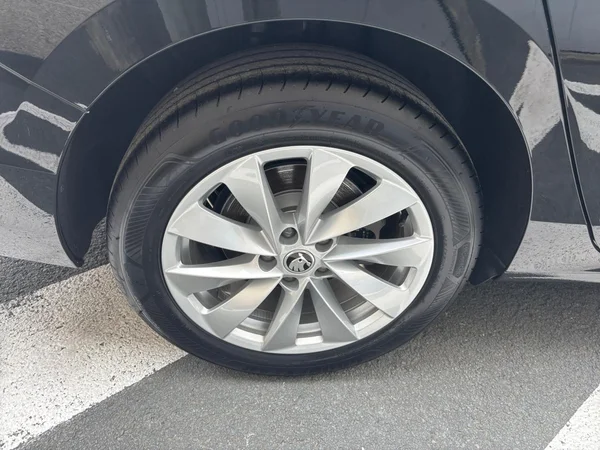 SKODA Superb (2026) — foto 13 van 21