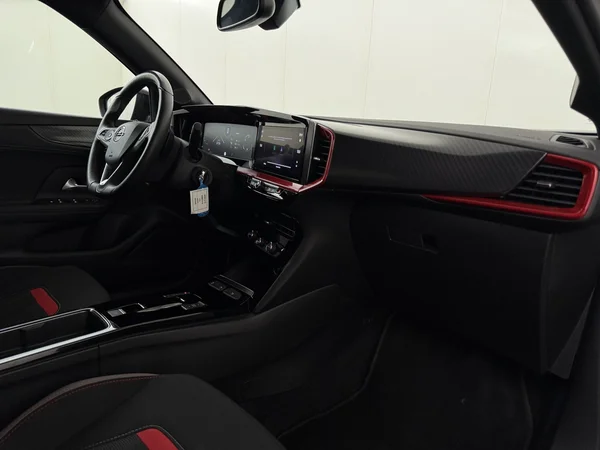 OPEL Mokka (2022) — foto 3 van 29