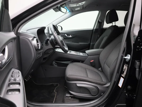 Hyundai Kona (2023) — foto 3 van 41
