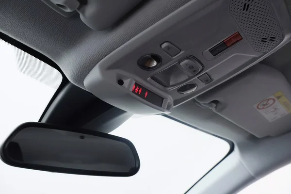 Peugeot E-208 (2025) — foto 22 van 74