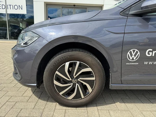 VOLKSWAGEN Polo (2025) — foto 16 van 24