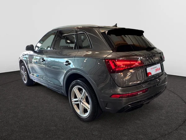 AUDI Q5 Dsl (2021) — foto 18 van 24