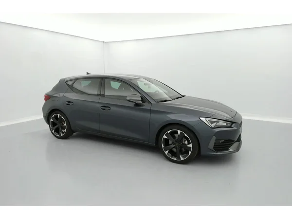 CUPRA Leon e-Hybrid (PHEV) (2023) — foto 2 van 37