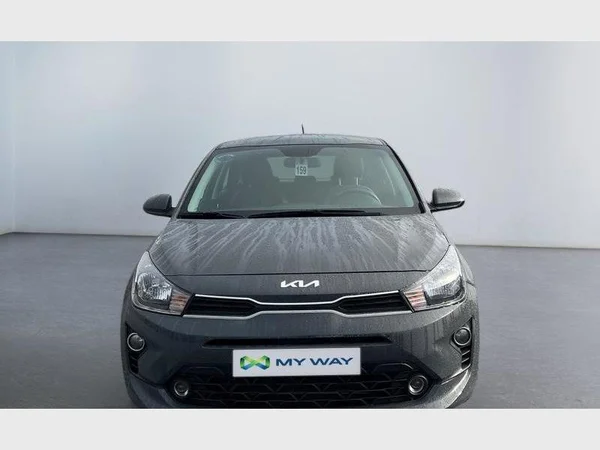 Kia RIO (2022) — foto 12 van 25