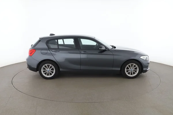 BMW 1-serie (2019) — foto 13 van 16