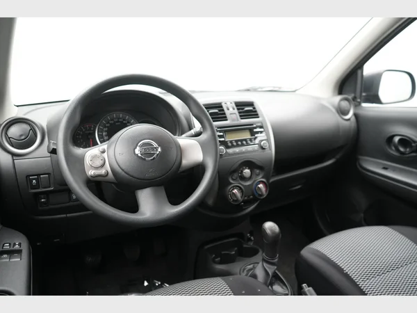 NISSAN Micra (2016) — foto 15 van 20
