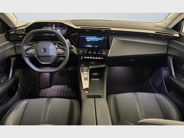 Peugeot 308 SW (2024) — foto 12 van 26