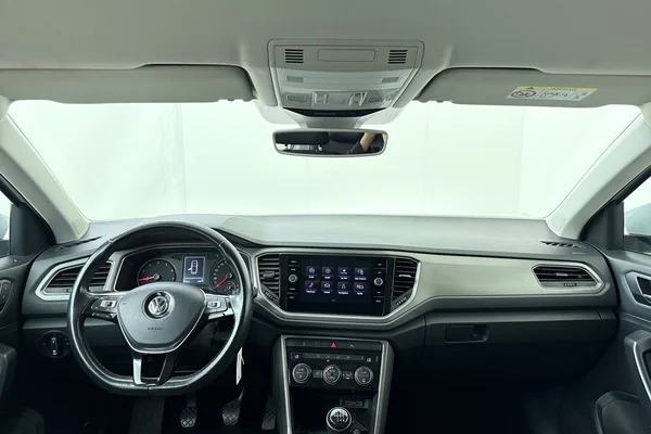 Volkswagen T-Roc (2020) — foto 19 van 19