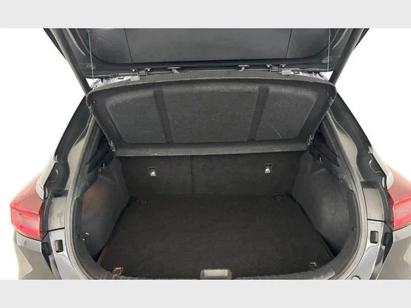 Kia XCEED (2023) — foto 18 van 25