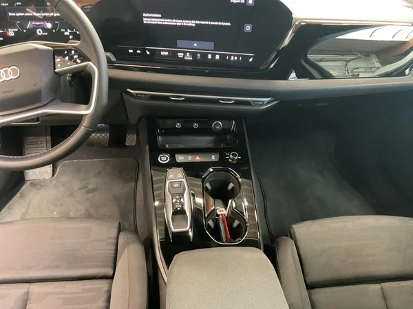 AUDI A5 (2025) — foto 3 van 24