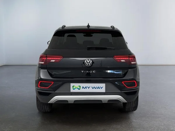 VOLKSWAGEN T-Roc (2023) — foto 24 van 25