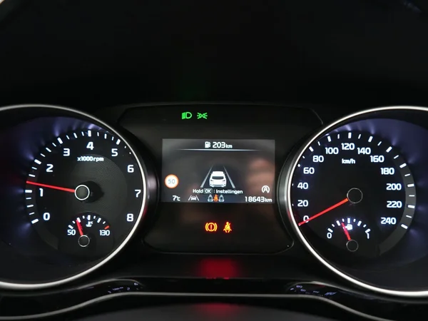 Kia XCeed (2024) — foto 21 van 22
