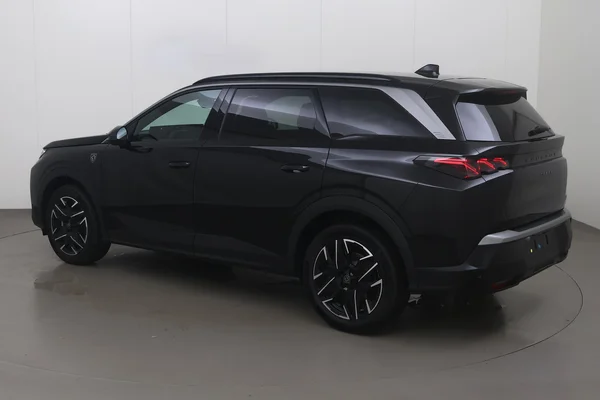 Peugeot 5008 (2025) — foto 11 van 17