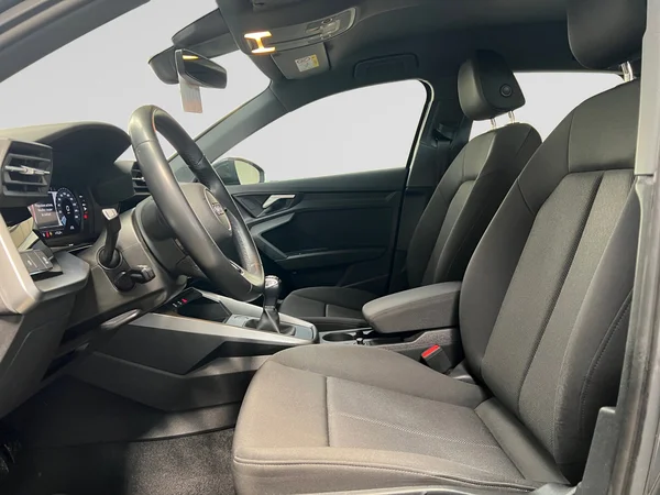 AUDI A3 Sportback (2022) — foto 16 van 20