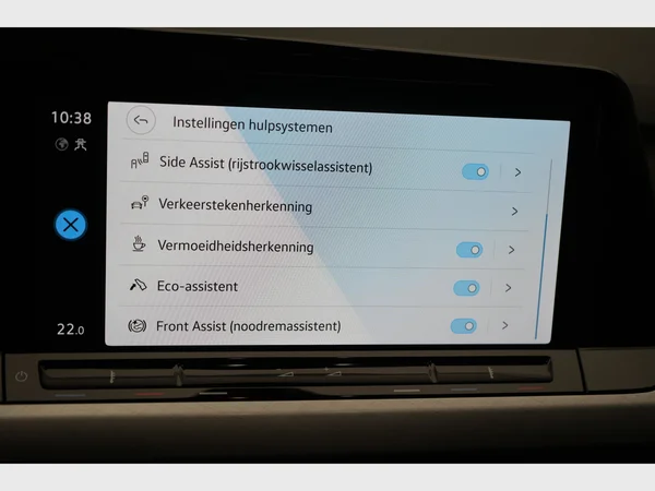 VOLKSWAGEN Golf VIII (2023) — foto 7 van 30