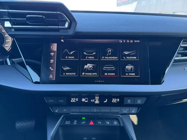 AUDI A3 Sportback PHEV (2026) — foto 21 van 24