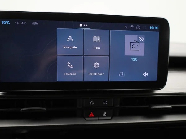Jeep Avenger (2024) — foto 11 van 45