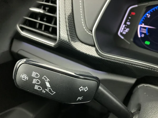 VOLKSWAGEN T-Cross (2025) — foto 13 van 36