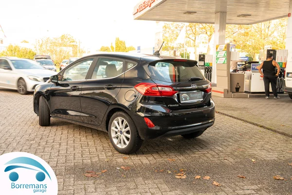 Ford Fiesta (2020) — foto 23 van 35
