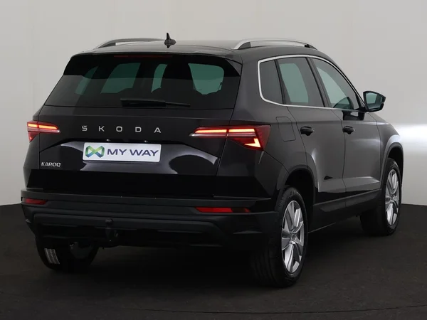 SKODA Karoq (2025) — foto 9 van 18