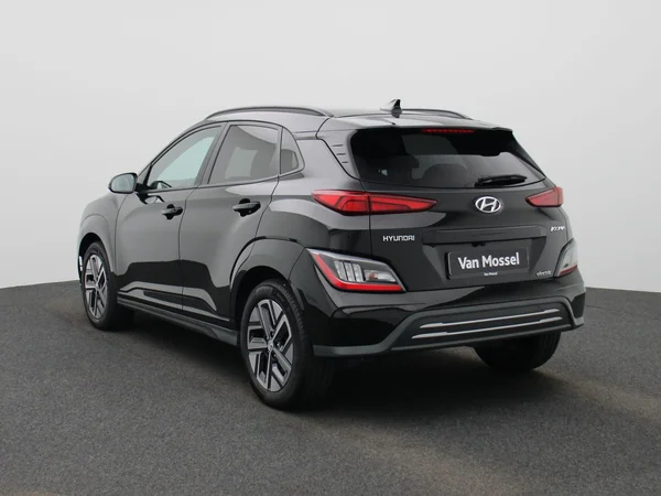 Hyundai Kona (2023) — foto 12 van 41