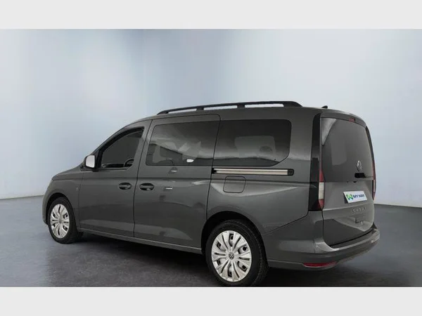 Volkswagen Caddy Maxi (2021) — foto 12 van 15