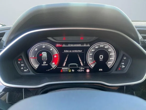 AUDI Q3 Sportback Dsl (2020) — foto 11 van 31