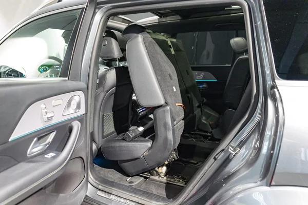 Mercedes-Benz GLS (2021) — foto 18 van 56