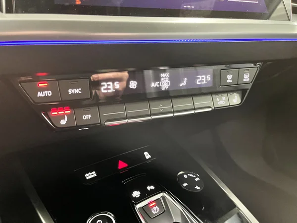 AUDI Q4 e-tron (2021) — foto 11 van 24