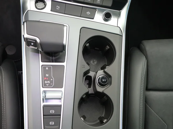 AUDI A6 Avant (2025) — foto 10 van 24