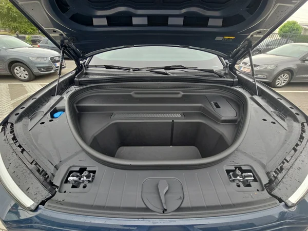AUDI Q6 Sportback e-tron (2026) — foto 13 van 24