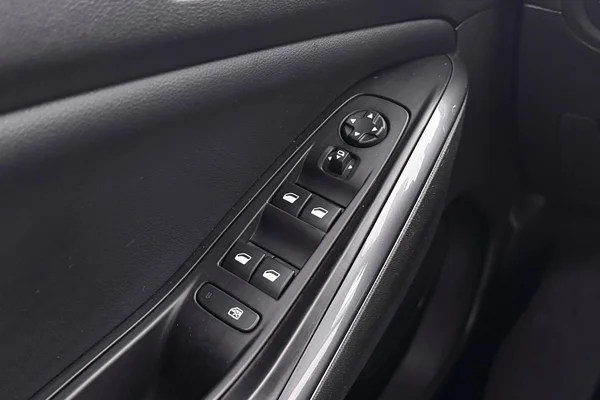 Opel Grandland X PHEV (2021) — foto 8 van 37