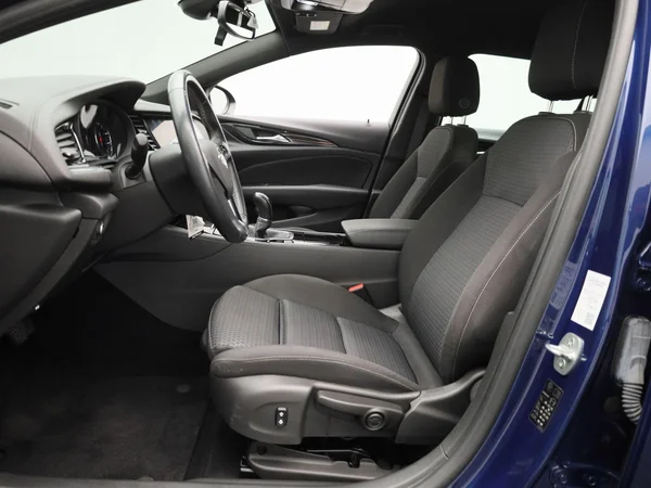 Opel Insignia (2022) — foto 4 van 37