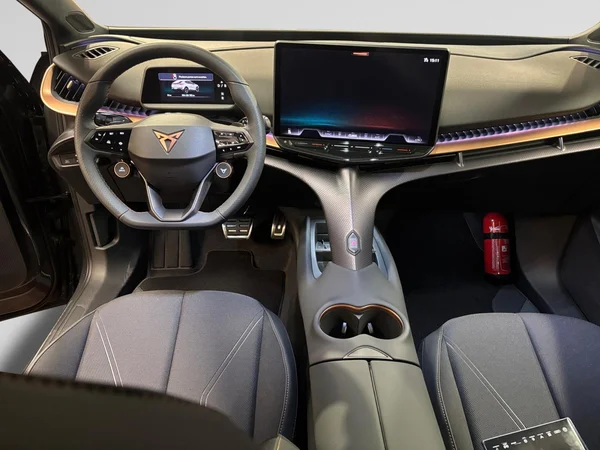 CUPRA Tavascan (2026) — foto 2 van 24