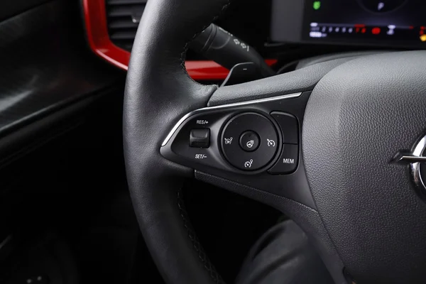 Opel Mokka (2022) — foto 13 van 49