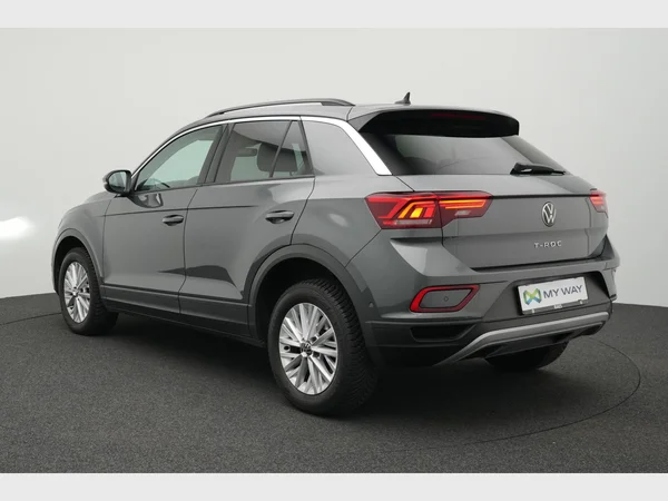 VOLKSWAGEN T-Roc (2022) — foto 25 van 26