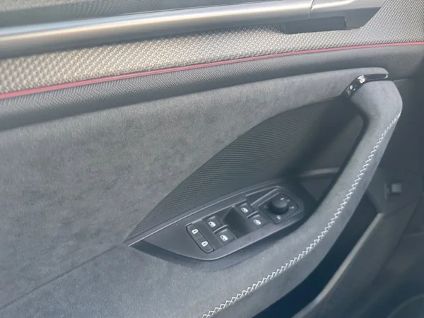 SKODA Kodiaq (2026) — foto 6 van 21