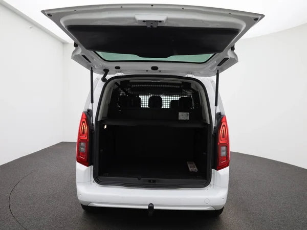 Opel Combo Life (2023) — foto 3 van 38
