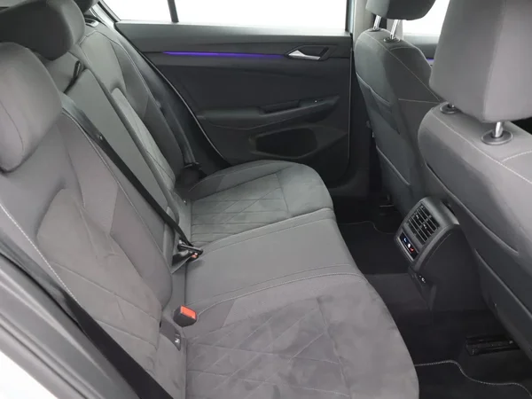 Volkswagen Golf (2022) — foto 23 van 24
