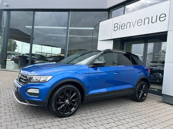 Volkswagen T-Roc (2020) — foto 14 van 24