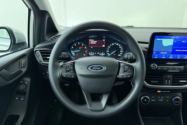 Ford Fiesta (2023) — foto 2 van 16