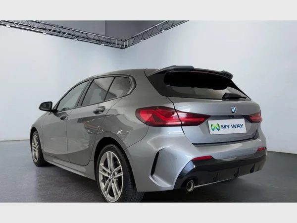 BMW 1 Hatch (2022) — foto 12 van 15