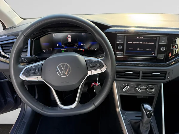 VOLKSWAGEN Polo (2023) — foto 8 van 18