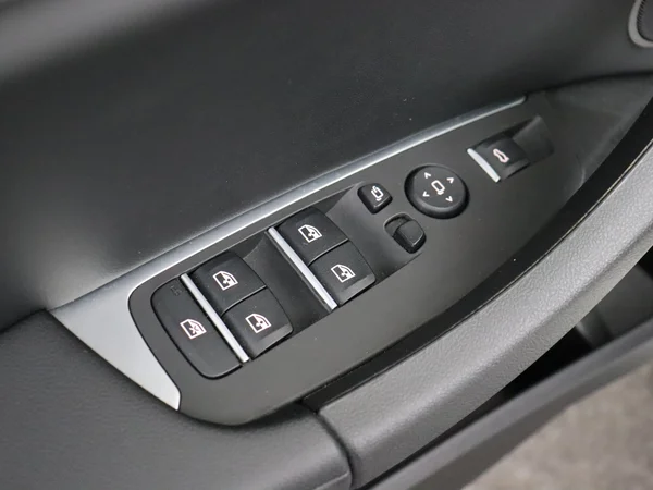 BMW X4 (2022) — foto 20 van 29