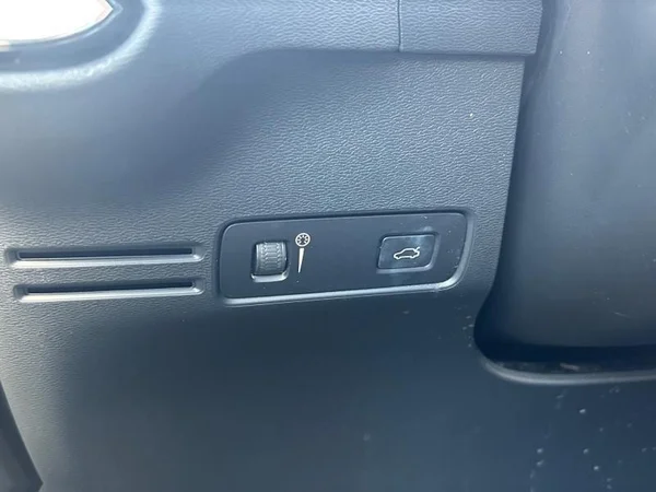 VOLVO XC40 (2024) — foto 20 van 31