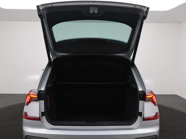 SKODA Kamiq (2024) — foto 4 van 21