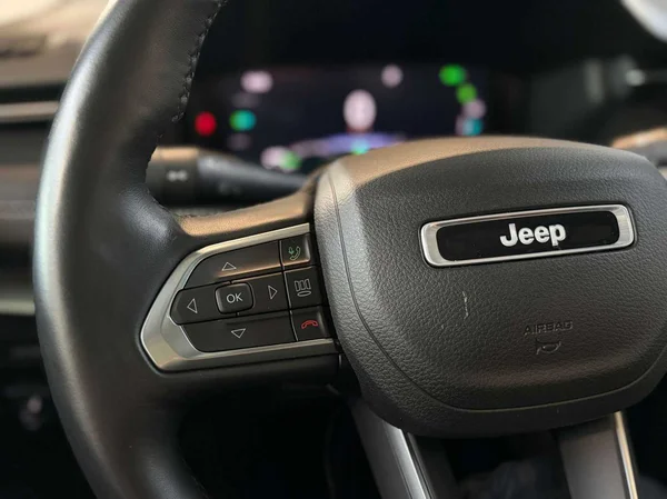 Jeep Compass (2022) — foto 10 van 21