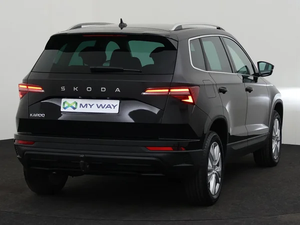 SKODA Karoq (2025) — foto 10 van 17