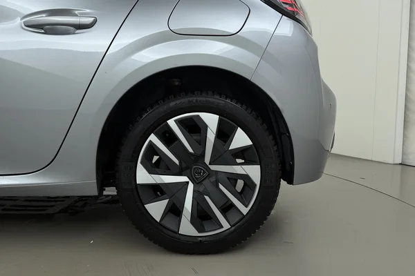 Peugeot 208 (2025) — foto 16 van 19